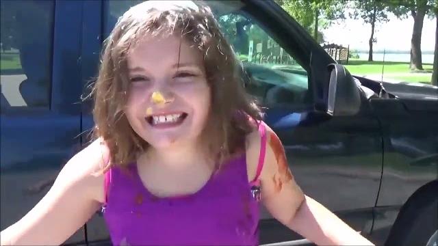 Real food fight in truck victoria annabelle freak Real food fight in truck victoria annabelle freak