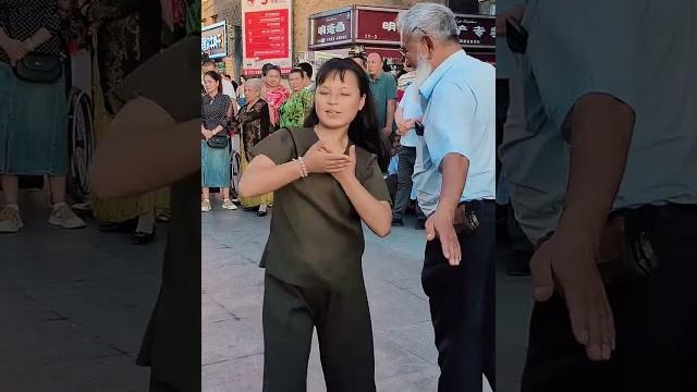 #新疆舞蹈 #美美的舞姿 #快乐广场舞 #优美的舞姿 #dance #0436 #新疆舞蹈 #美美的舞姿 #快乐广场舞 #优美的舞姿 #dance #0436