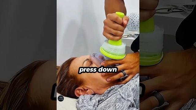 This device removes choking in seconds! 🫁 This device removes choking in seconds! 🫁
