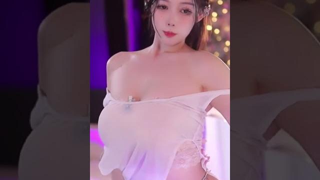 2025 1 5 #李纯儿 #慢摇 #极品身材 #这谁顶得住啊 2025 1 5 #李纯儿 #慢摇 #极品身材 #这谁顶得住啊