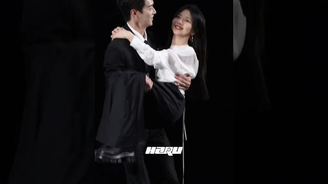 #你比星光美丽 现场还原公主抱#谭松韵 #许凯 |#seventan as beautiful as you #tansongyun restore the princess hug #xukai #你比星光美丽 现场还原公主抱#谭松韵 #许凯 |#seventan as beautiful as you #tansongyun restore the princess hug #xukai