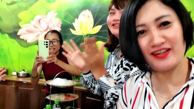 Chị silent sea đưa gia linh gia bảo đi chơi siêu thị mua sắm về dự tiệc sinh nhật đồng nghiệp Chị silent sea đưa gia linh gia bảo đi chơi siêu thị mua sắm về dự tiệc sinh nhật đồng nghiệp