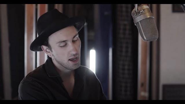 Slander - love is gone ft. dylan matthew (acoustic) Slander - love is gone ft. dylan matthew (acoustic)