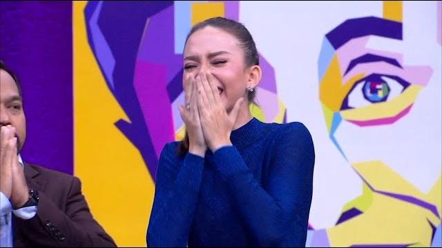 Karina nadila ketawa sampai nangis gara-gara kuis tts (2/4) Karina nadila ketawa sampai nangis gara-gara kuis tts (2/4)