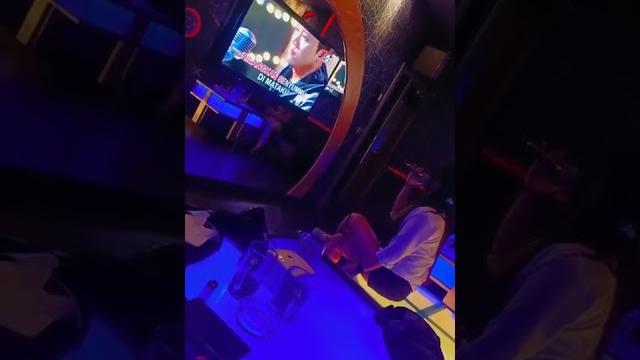 Room karaoke,sak jos e Room karaoke,sak jos e