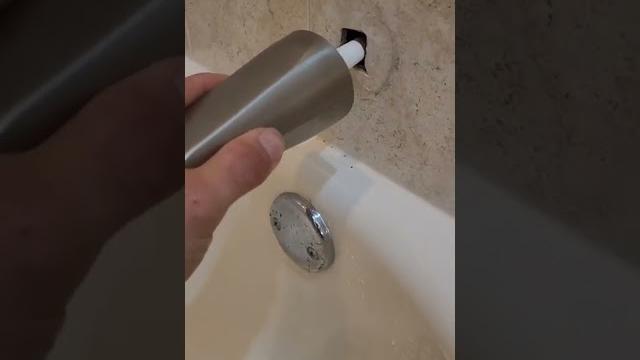 Fix a leaky bathtub faucet Fix a leaky bathtub faucet