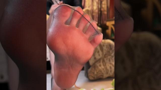 评论区4k食品级丝袜脚底挑鞋易直播足迹黑丝茄子社区 评论区4k食品级丝袜脚底挑鞋易直播足迹黑丝茄子社区