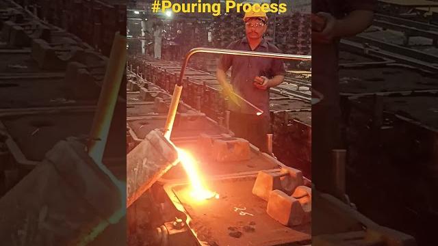 Foundry pouring #mechanical #casting #engineering #foundry #mechanicalengineering #itjobs Foundry pouring #mechanical #casting #engineering #foundry #mechanicalengineering #itjobs