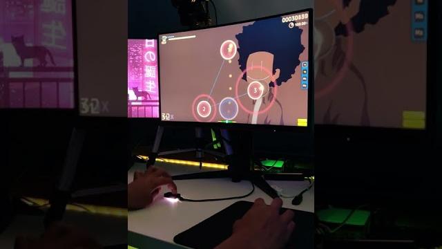 High sens mouse players be like High sens mouse players be like