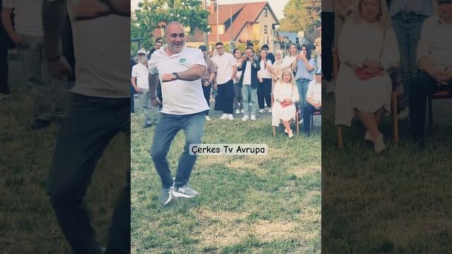 Şeşen de devrim yapan var #адыгэуейуей #адыгэлъэпкъырорэпсэу #adige #çerkesdüğünleri #нальчик Şeşen de devrim yapan var #адыгэуейуей #адыгэлъэпкъырорэпсэу #adige #çerkesdüğünleri #нальчик