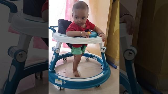Mera beta apne se hi cala rha he apna wakar Mera beta apne se hi cala rha he apna wakar
