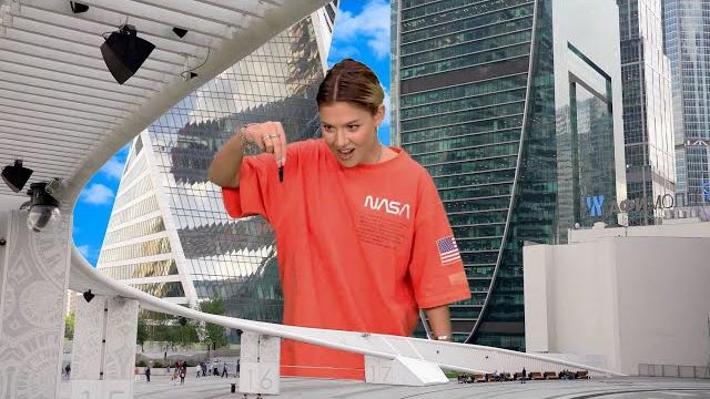 Giantess nikki swallowed the guy in the city - zoomzoom Giantess nikki swallowed the guy in the city - zoomzoom