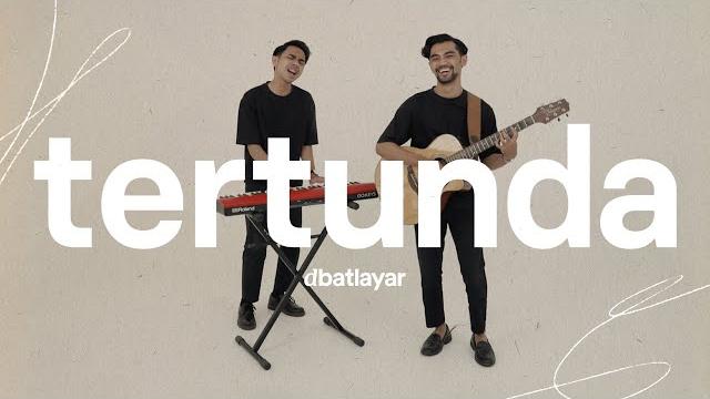 Dbatlayar - tertunda (official lyric video) Dbatlayar - tertunda (official lyric video)