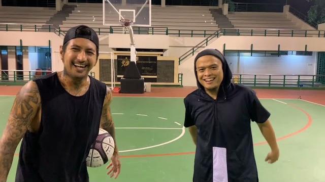 Kelly purwanto vs maxsarlis Kelly purwanto vs maxsarlis