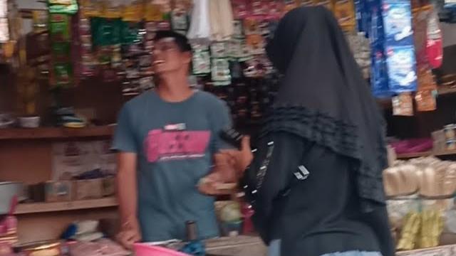Vlog pasar tradisional bxk ibu berdaster Vlog pasar tradisional bxk ibu berdaster