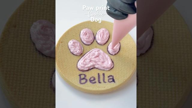 Cookie paw for bella! royal icing recipe link in bio #cookiedecorating #dog #bella #satisfying Cookie paw for bella! royal icing recipe link in bio #cookiedecorating #dog #bella #satisfying