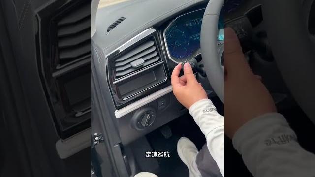 现在还有人会开三个踏板的手动挡吗? 现在还有人会开三个踏板的手动挡吗?