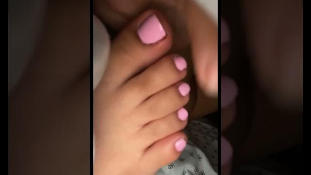 Sleepy feet Sleepy feet