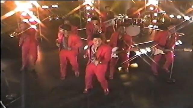 Bruno mars - treasure (official music video) Bruno mars - treasure (official music video)