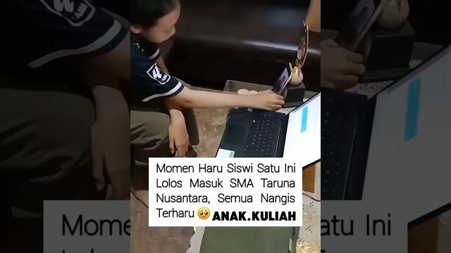 Momen haru siswi lolos masuk sma taruna nusantara!? #anakkuliah #reels #viral #mahasiswa #wisuda Momen haru siswi lolos masuk sma taruna nusantara!? #anakkuliah #reels #viral #mahasiswa #wisuda