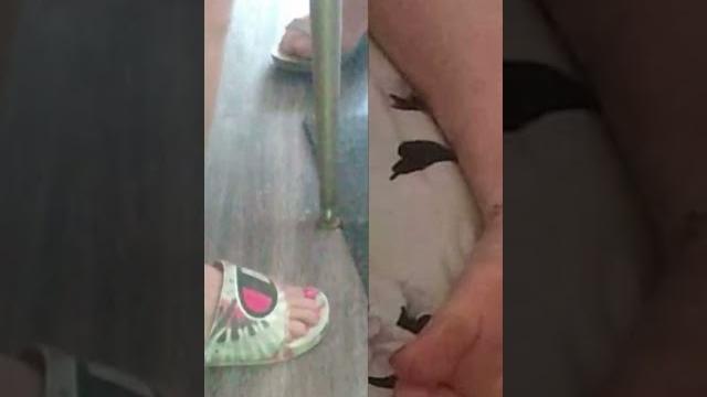 Love lick feet Love lick feet