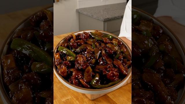 Black pepper chicken, a mall food court staple Black pepper chicken, a mall food court staple 