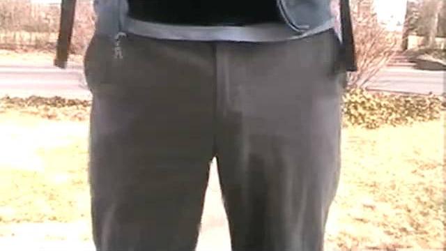 Pee in pants Pee in pants