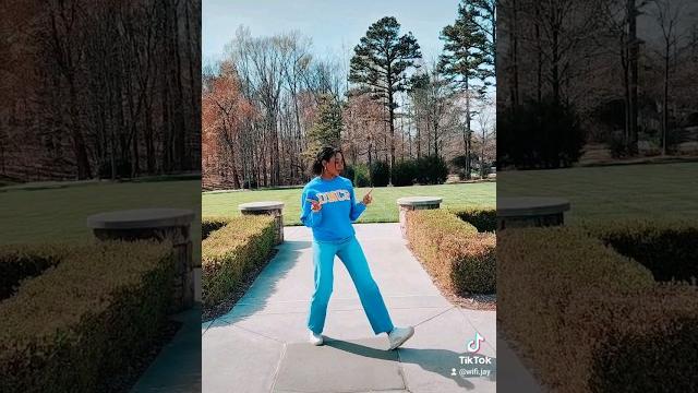 Sweet little bumblebee tiktok dance trend #tiktok #dancer #shorts #bumblebee #dance #trend Sweet little bumblebee tiktok dance trend #tiktok #dancer #shorts #bumblebee #dance #trend