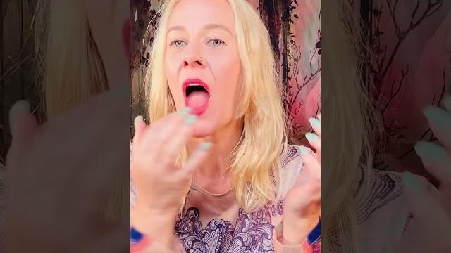 Asmr spit painting your face clean Asmr spit painting your face clean