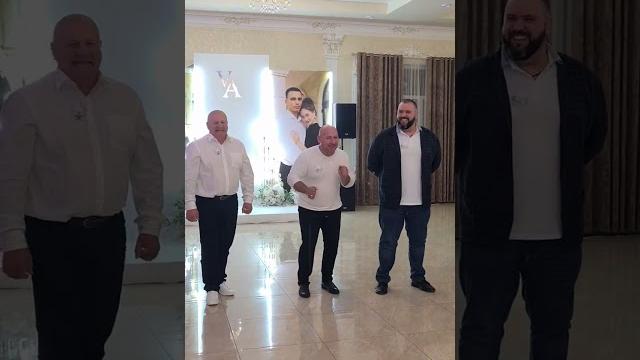 Весёлый конкурс на свадьбе Весёлый конкурс на свадьбе