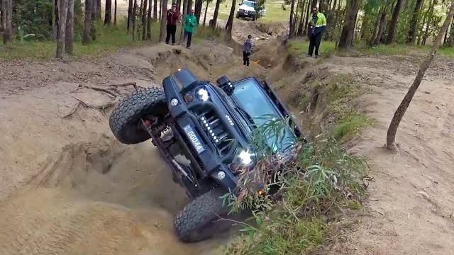 4x4 fails 2020 offroad compilation 4x4 fails 2020 offroad compilation