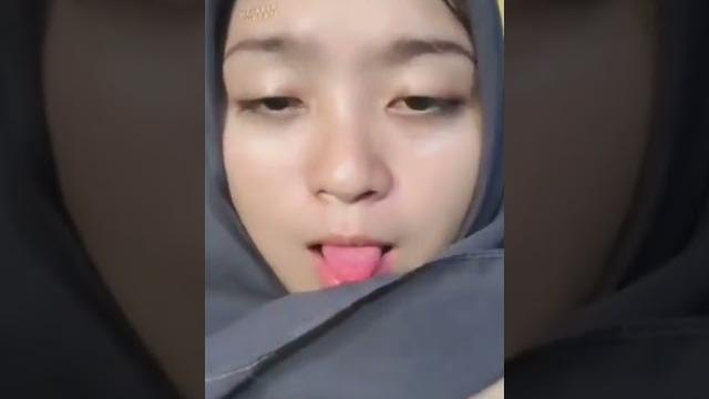 Mom bt s4n9e berat Mom bt s4n9e berat