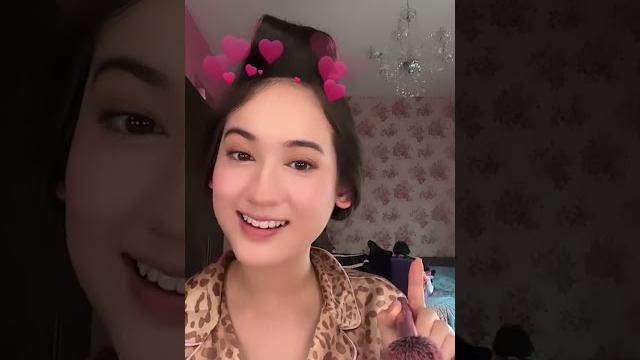 Laura moane live ig️🪐 Laura moane live ig️🪐