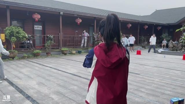 斗鱼 小小玉酱 2024 05 01 1750 05 01 1904 运动系大姐姐 有马甲线喔 斗鱼 小小玉酱 2024 05 01 1750 05 01 1904 运动系大姐姐 有马甲线喔