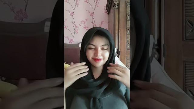 Nanaducu live hijab keliatan Nanaducu live hijab keliatan