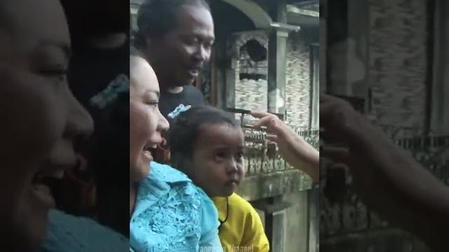 Lagi viral minta ludah dolalak super cantik Lagi viral minta ludah dolalak super cantik