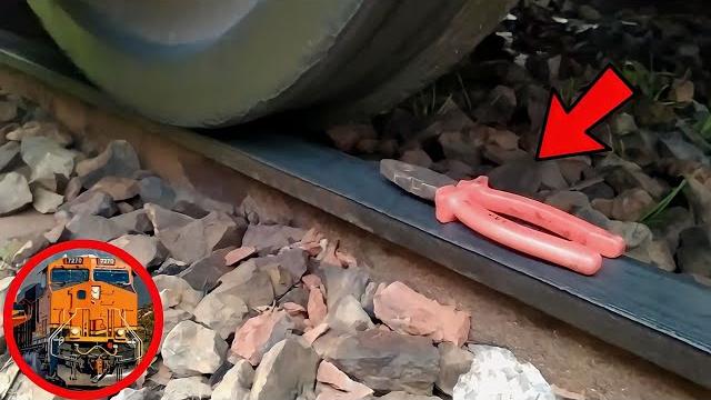 Train vs. metal things experiment omg ohh noo || train experiments @trainexperiments Train vs. metal things experiment omg ohh noo || train experiments @trainexperiments