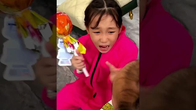 【斗罗大陆】好可怕的东西! #斗罗大陆 #唐三小舞 #唐舞桐 #鱿鱼游戏 【斗罗大陆】好可怕的东西! #斗罗大陆 #唐三小舞 #唐舞桐 #鱿鱼游戏