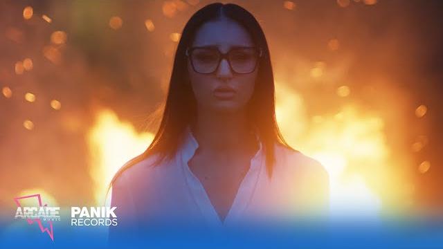 Klavdia - asteromata - official music video Klavdia - asteromata - official music video