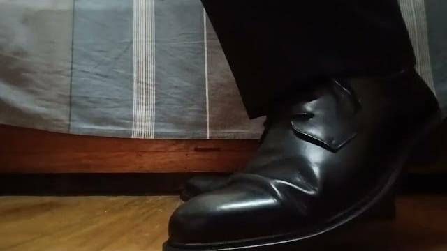 皮鞋 黑袜 皮鞋 黑袜