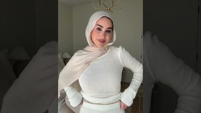 Modest fashion must-haves every girl needs Modest fashion must-haves every girl needs