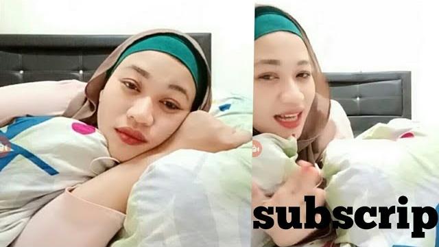 Jilbob cantik#sapa yang mau jadi gulingnya Jilbob cantik#sapa yang mau jadi gulingnya
