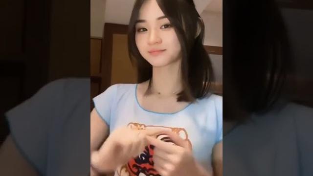 Shorts random eraa cewek cantik#shorts Shorts random eraa cewek cantik#shorts