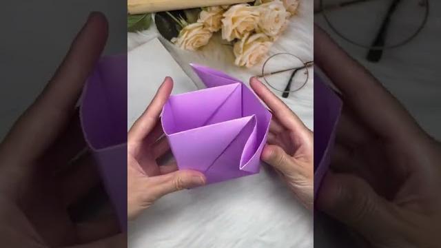用一张a4卡纸折一个大容量笔筒。 用一张a4卡纸折一个大容量笔筒。