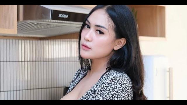 Mantul bunda cantik seharian cuma pakai daster Mantul bunda cantik seharian cuma pakai daster