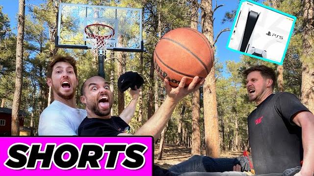 Win a ps5 if you make the basketball layup! Win a ps5 if you make the basketball layup!