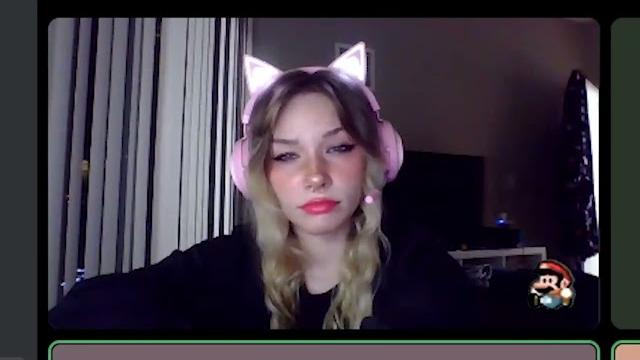 Packgod vs discord egirl Packgod vs discord egirl