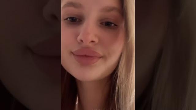 Maria periscope live! 458 #vlog #live #beautiful #stream #broadcast #periscope #lady #maria Maria periscope live! 458 #vlog #live #beautiful #stream #broadcast #periscope #lady #maria