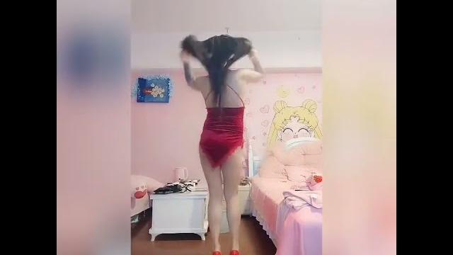 006舞吧 翘臀红色短裙 006舞吧 翘臀红色短裙