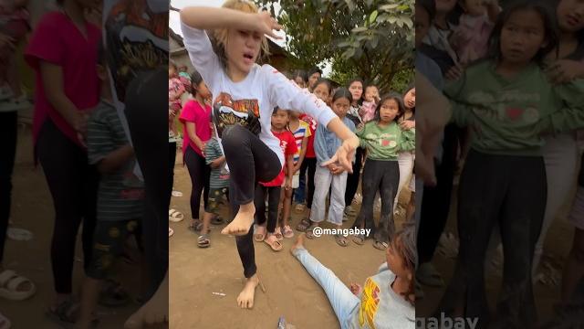 Ketika mantra reva bule tidak mempan terhadap khodam gadis ini #kesurupan #kudalumping Ketika mantra reva bule tidak mempan terhadap khodam gadis ini #kesurupan #kudalumping